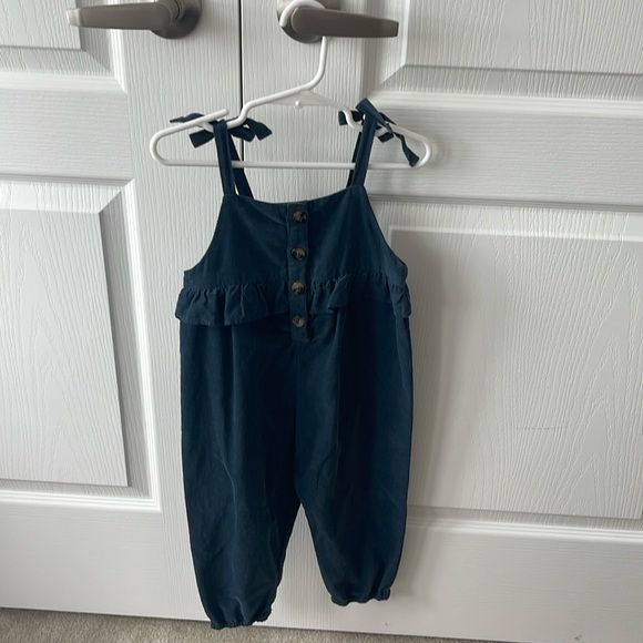 Zara - never worn size 2-3 - Picture 1 of 1
